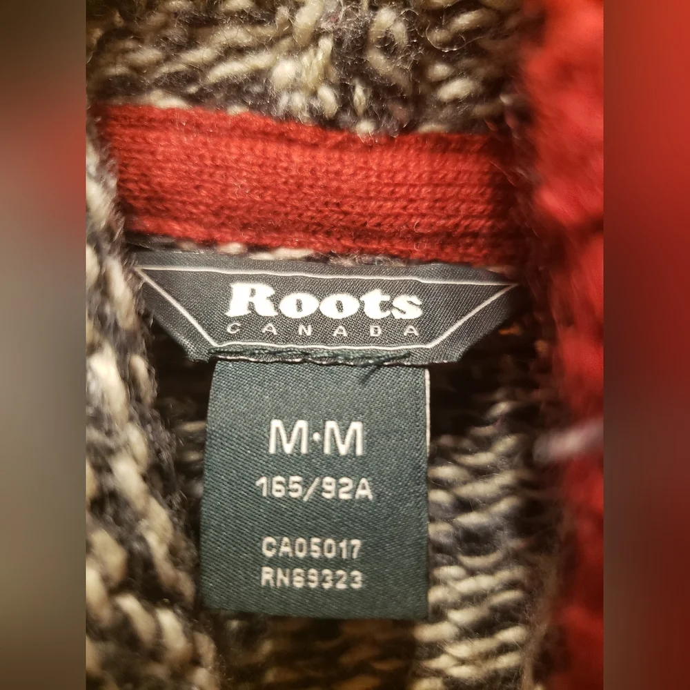 ROOTS Sweater - Picture 3 of 5